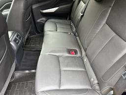 Nissan Navara 2.3 dCi Tekna 4WD Euro 6 (s/s) 4dr at 28th