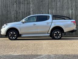 Mitsubishi L200 2.4 DI-D DC Barbarian 4WD Euro 6 4dr at 37th