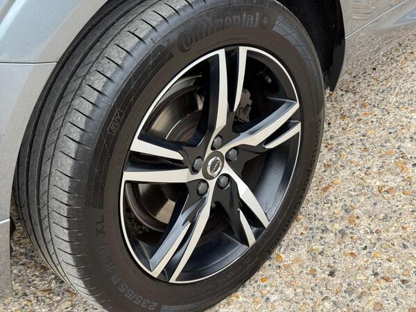 Volvo XC60 2.0 T5 R-Design Auto AWD Euro 6 (s/s) 5dr
