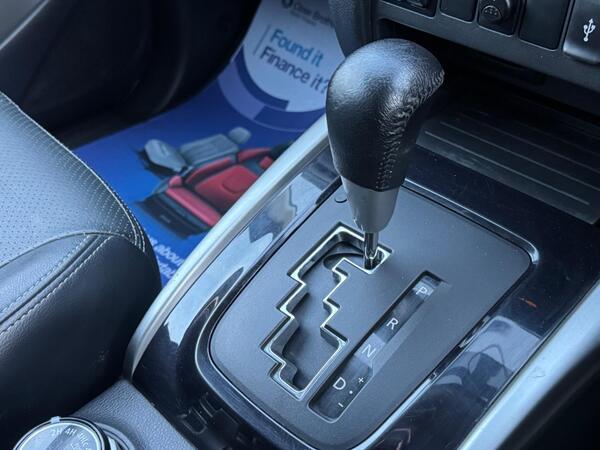 Fiat Fullback 2.4D LX Auto 4WD Euro 6 4dr (Euro 6)