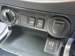 Nissan Navara 2.3 dCi Tekna Auto 4WD Euro 6 4dr at 18th