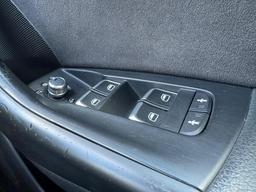 Audi Q3 2.0 TDI S line Plus S Tronic quattro Euro 6 (s/s) 5dr at 43th