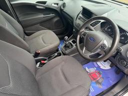 Ford Transit Courier 1.0 EcoBoost Limited L1 Euro 6 5dr at 2th