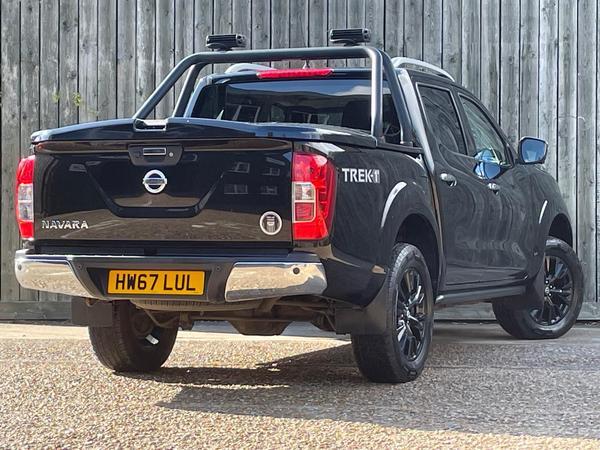 Nissan Navara 2.3 dCi Trek -1 4WD Euro 6 (s/s) 4dr