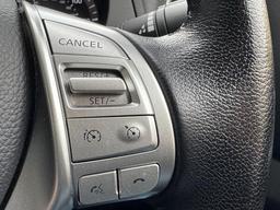 Nissan Navara 2.3 dCi Tekna Auto 4WD Euro 6 4dr at 24th