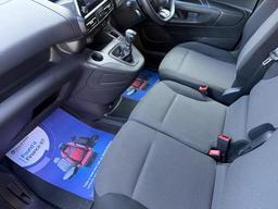 Citroen Berlingo 1.5 BlueHDi 1000 Driver M Pro SWB Euro 6 (s/s) 5dr at 14th