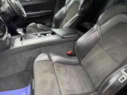 Volvo XC60 2.0 T5 R-Design Auto AWD Euro 6 (s/s) 5dr at 27th