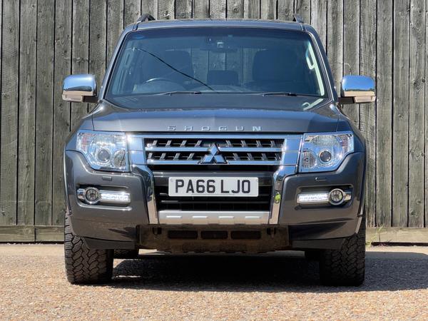 Mitsubishi Shogun 3.2 DI-DC SG5 Auto 4WD Euro 6 5dr LWB