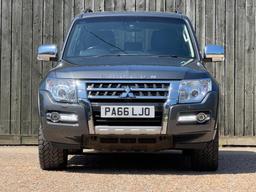 Mitsubishi Shogun 3.2 DI-DC SG5 Auto 4WD Euro 6 5dr LWB at 26th