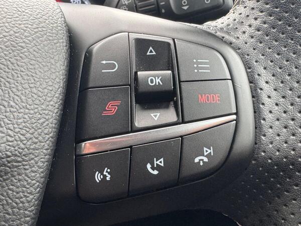 Ford Focus 2.3T EcoBoost ST Euro 6 (s/s) 5dr