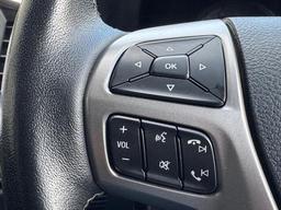 Ford Ranger 2.0 EcoBlue Limited Auto 4WD Euro 6 (s/s) 4dr at 17th