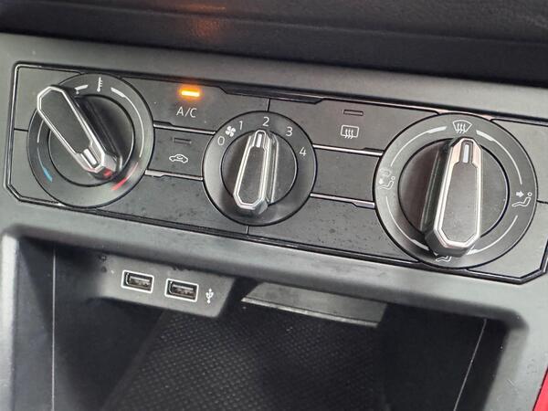 Volkswagen Polo 2.0 TSI GTI DSG Euro 6 (s/s) 5dr