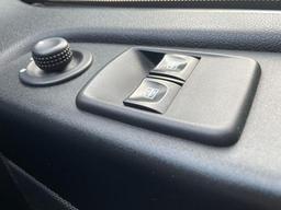 Vauxhall Vivaro 1.6 CDTi 2900 BiTurbo ecoTEC Limited Edition Nav Crew Van L2 H1 Euro 6 (s/s) 5dr (6 Seat) at 57th