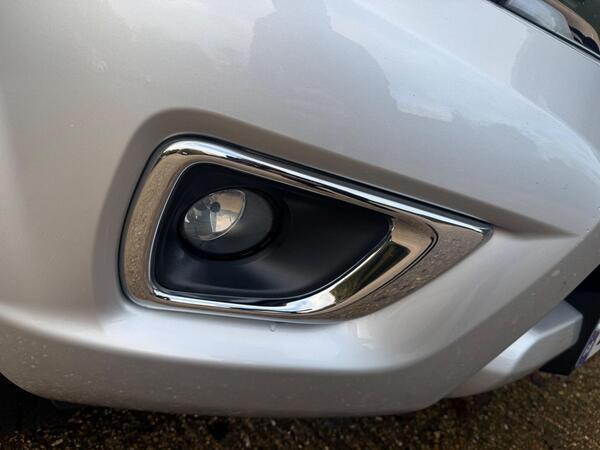 Nissan Navara 2.3 dCi Tekna Auto 4WD Euro 6 4dr