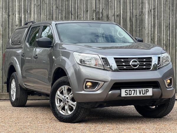 Nissan Navara 2.3 dCi Acenta 4WD Euro 6 (s/s) 4dr