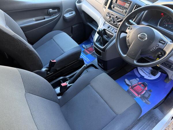 Nissan NV200 1.5 dCi Tekna SWB Euro 6 6dr