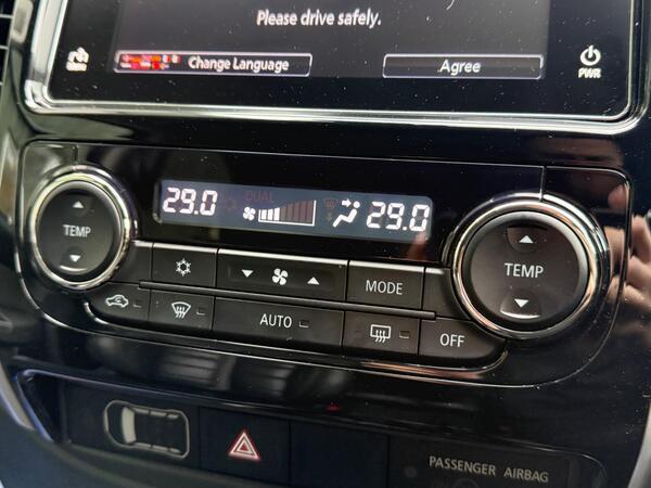 Mitsubishi L200 2.4 DI-D DC Barbarian Auto 4WD Euro 6 4dr