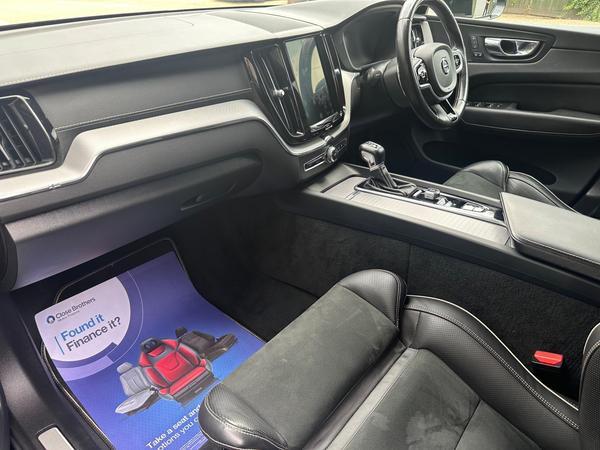 Volvo XC60 2.0 D4 R-Design Pro Auto AWD Euro 6 (s/s) 5dr