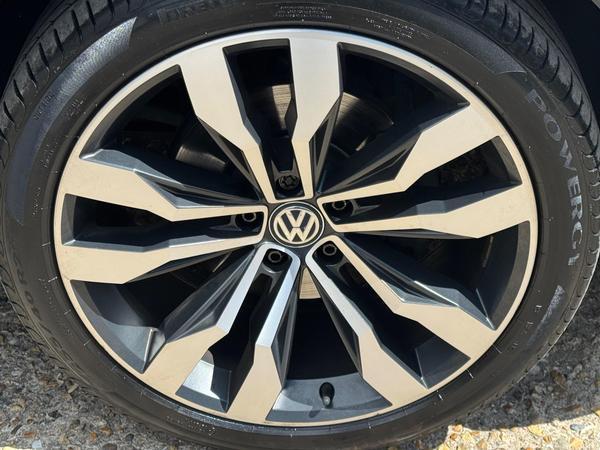 Volkswagen Tiguan 2.0 TDI R-Line DSG 4Motion Euro 6 (s/s) 5dr
