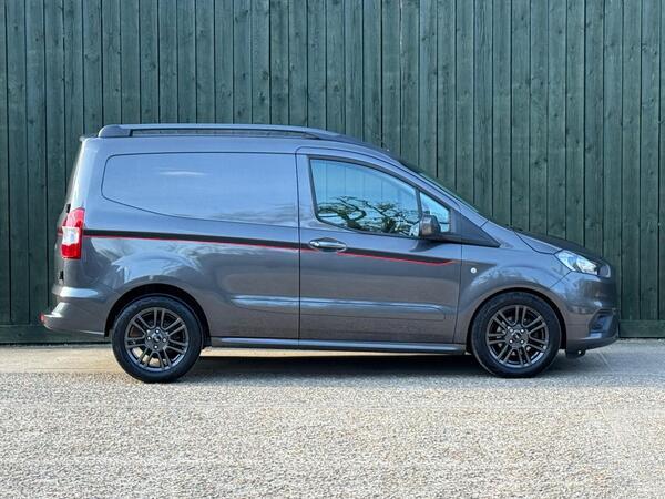 Ford Transit Courier 1.5 TDCi Sport L1 Euro 6 5dr