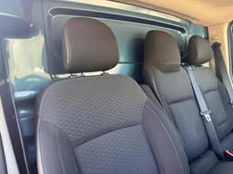 Vauxhall Vivaro 1.6 CDTi 2700 BiTurbo ecoFLEX Sportive L1 H1 Euro 5 (s/s) 5dr at 4th