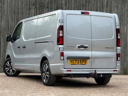 Renault Trafic 2.0 dCi Blue 30 Extra Sport LWB Euro 6 (s/s) 5dr at 17th