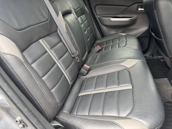 Mitsubishi L200 2.4 DI-D DC Barbarian Auto 4WD Euro 6 4dr