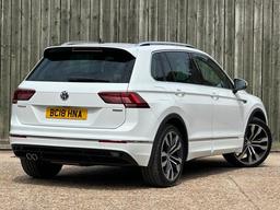 Volkswagen Tiguan 2.0 TDI R-Line DSG 4Motion Euro 6 (s/s) 5dr at 22th