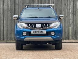 Mitsubishi L200 2.4 DI-D DC Warrior Auto 4WD Euro 6 4dr at 2th