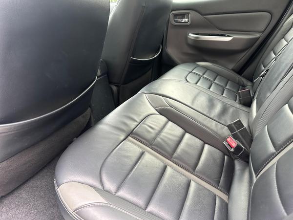 Mitsubishi L200 2.4 DI-D DC Barbarian Auto 4WD Euro 6 4dr