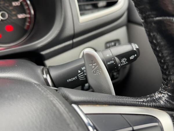 Mitsubishi L200 2.4 DI-D DC Challenger Auto 4WD Euro 6 4dr