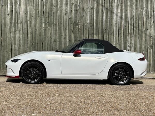 Mazda MX-5 1.5 SKYACTIV-G Icon Euro 6 2dr