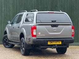 Nissan Navara 2.3 dCi N-Guard Auto 4WD Euro 6 4dr at 13th
