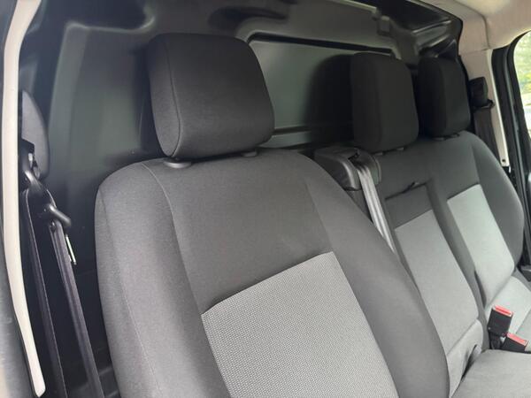 Citroen Dispatch 1.5 BlueHDi 1000 Enterprise Pro XS FWD 1 Euro 6 (s/s) 6dr