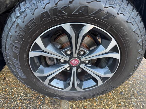 Fiat Fullback 2.4D LX Auto 4WD Euro 6 4dr (Euro 6)