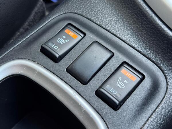 Nissan Navara 2.3 dCi Tekna Auto 4WD Euro 6 4dr