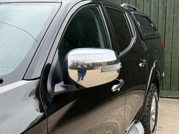 Mitsubishi L200 2.4 DI-D DC Warrior Auto 4WD Euro 6 4dr