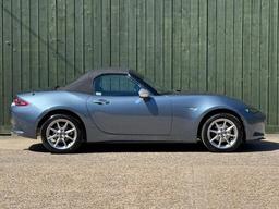 Mazda MX-5 1.5 SKYACTIV-G Arctic Euro 6 2dr at 20th
