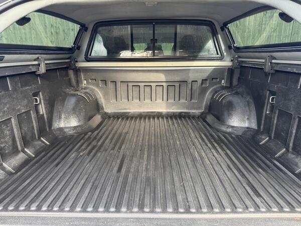 Mitsubishi L200 2.4 DI-D DC Barbarian Auto 4WD Euro 6 4dr