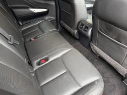 Nissan Navara 2.3 dCi Tekna Auto 4WD Euro 6 4dr at 21th