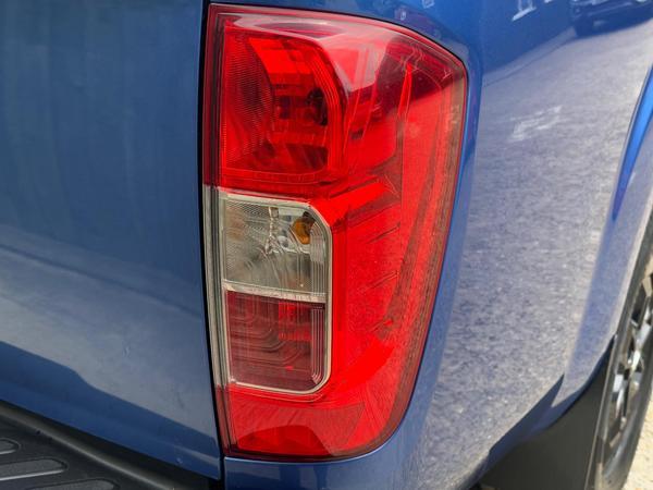 Nissan Navara 2.3 dCi N-Guard Auto 4WD Euro 6 4dr