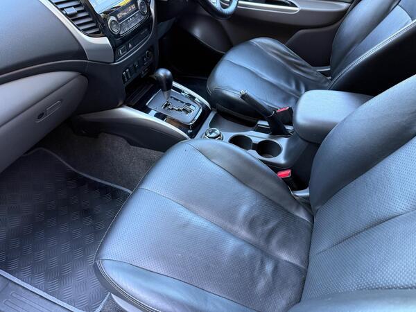 Mitsubishi L200 2.4 DI-D DC Challenger Auto 4WD Euro 6 4dr