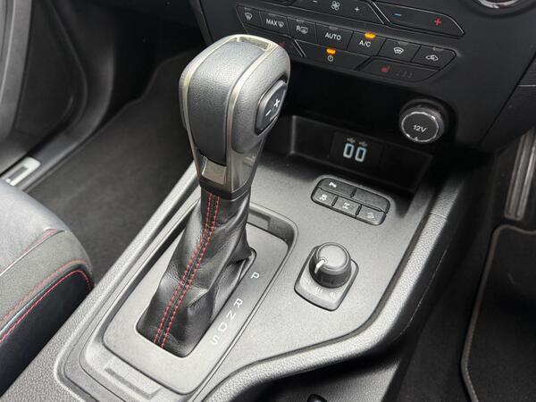 Ford Ranger 2.0 EcoBlue Stormtrak Pickup Double Cab 4dr Diesel Auto 4WD Euro 6 (s/s) (213 ps)