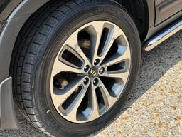 Kia Sorento 2.2 CRDi KX-4 Auto AWD Euro 5 5dr at 49th