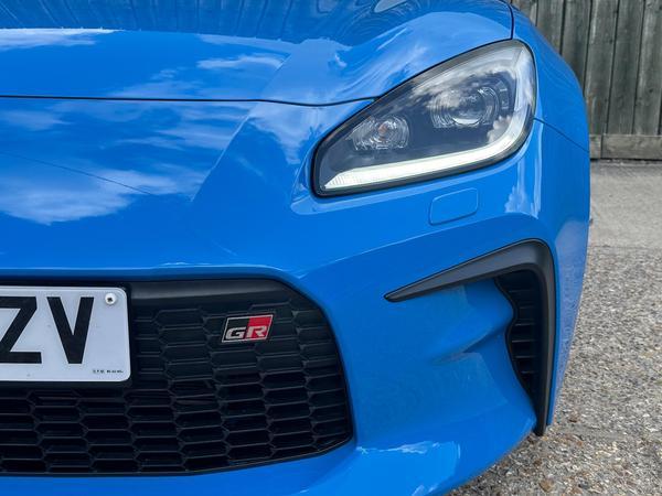 Toyota GR86 2.4 Boxer D-4S Euro 6 2dr