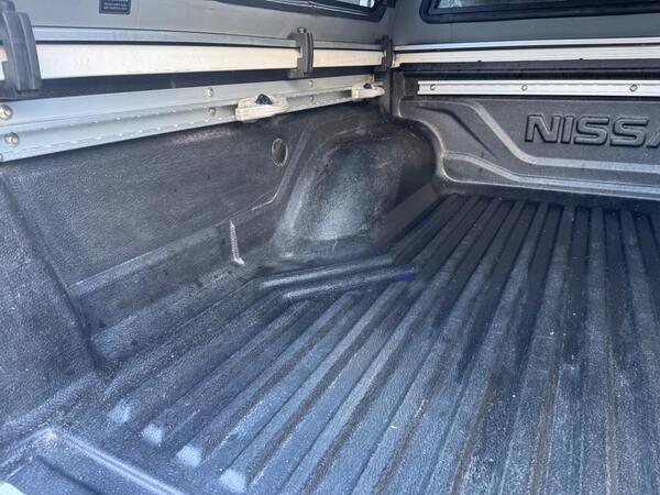 Nissan Navara 2.3 dCi Tekna 4WD Euro 6 (s/s) 4dr