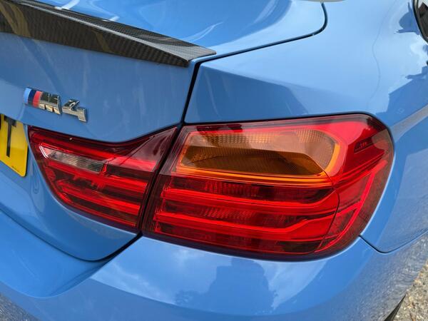 BMW M4 3.0 BiTurbo DCT Euro 6 (s/s) 2dr