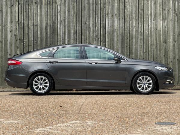 Ford Mondeo 2.0 TDCi Titanium Edition Euro 6 (s/s) 5dr