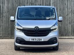 Renault Trafic 2.0 dCi ENERGY 30 Black Edition EDC LWB Standard Roof Euro 6 (s/s) 5dr at 4th