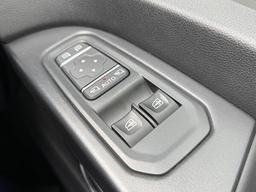 Renault Trafic 2.0 dCi Blue LL30 Sport Crew Van L2 H1 Euro 6 (s/s) 6dr at 32th